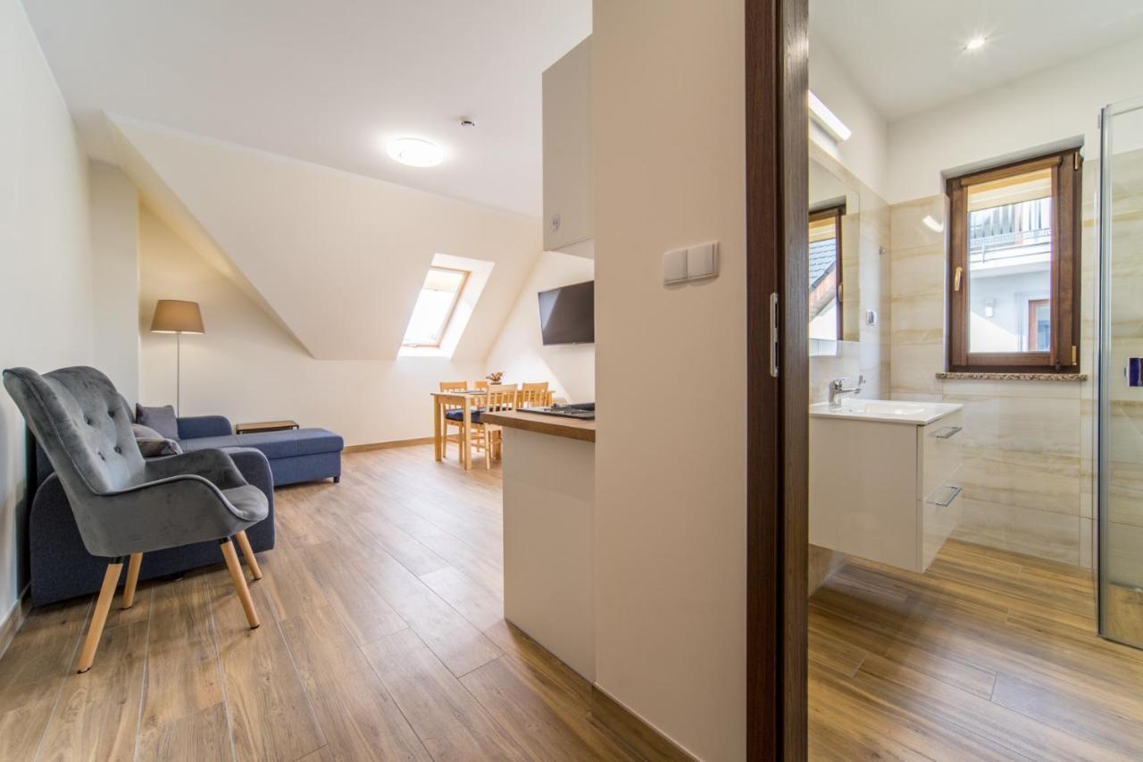 Aston Vila Apartments Дзівнув Екстер'єр фото