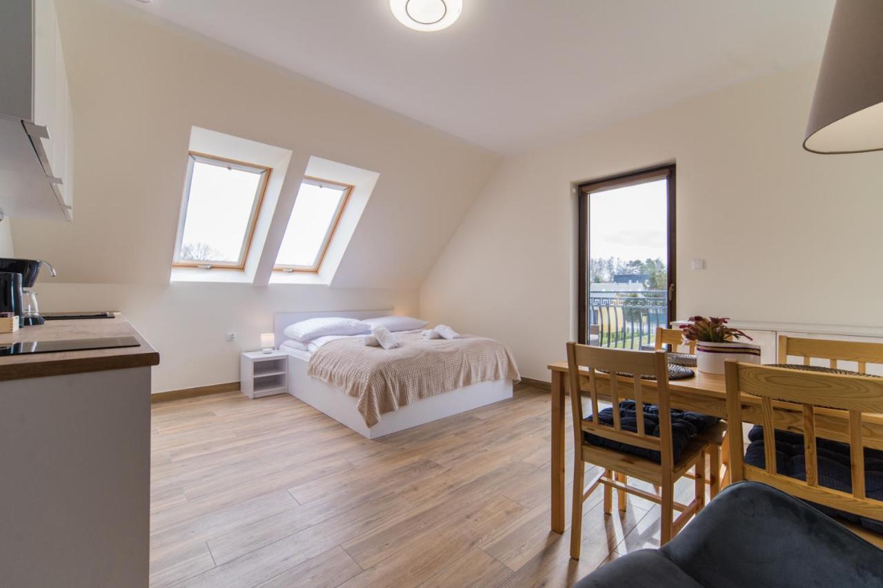 Aston Vila Apartments Дзівнув Екстер'єр фото
