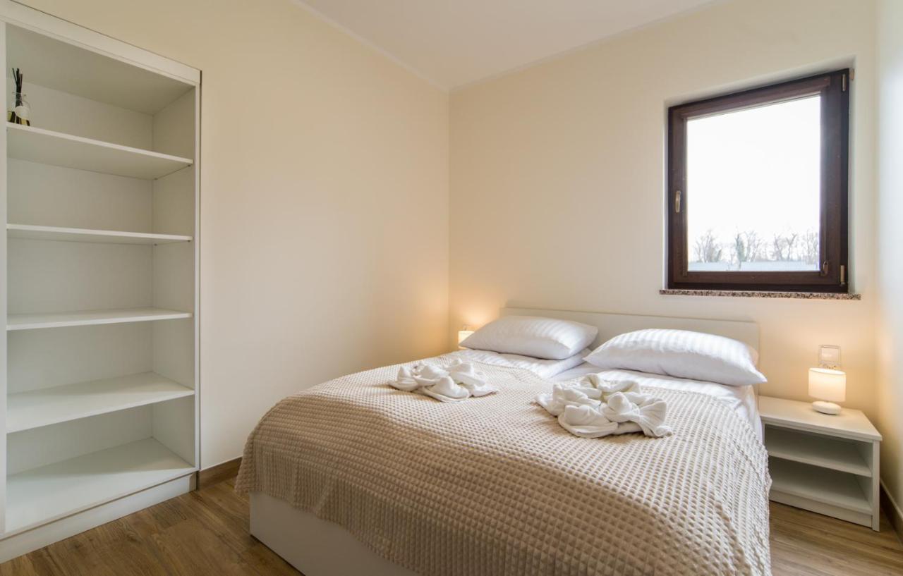Aston Vila Apartments Дзівнув Екстер'єр фото